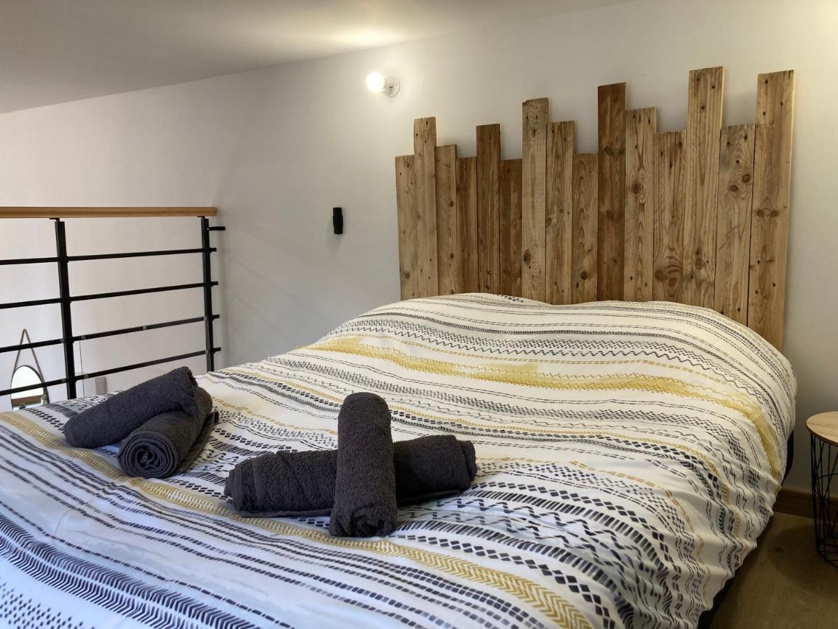 Appartement Au Coeur D'Espalion La Cabane Du Lot Екстериор снимка